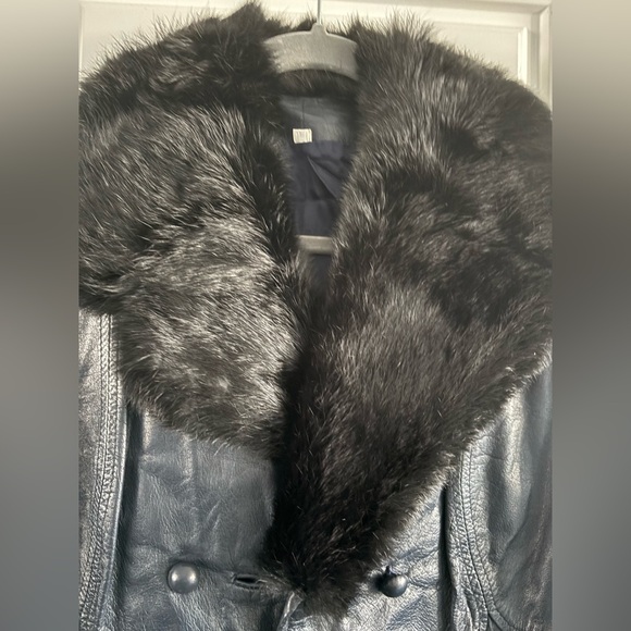 Vintage Genuine Leather & Fur Coat | Navy & Black | Luxe Statement Outerwear - Picture 6 of 8